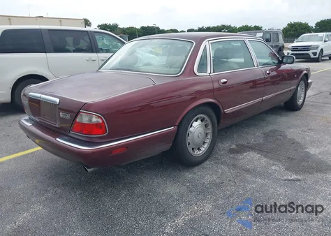 1998 Jaguar Xj8 Vanden Plas from USA, damaged, VIN SAJKX6243WC838538